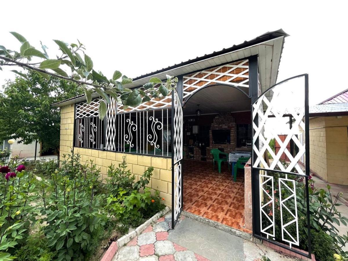 Guest House Ugra Barskoon Buitenkant foto