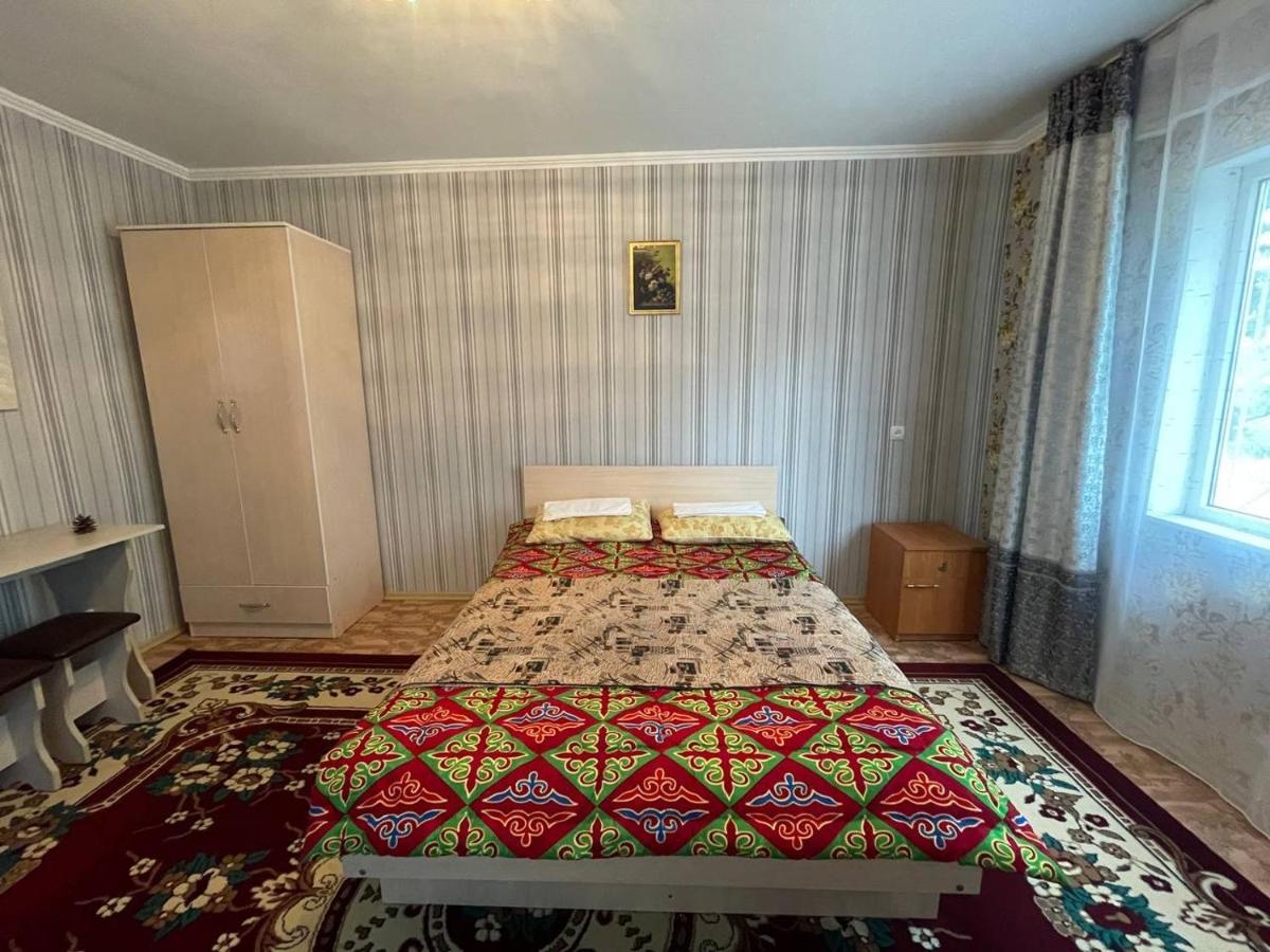 Guest House Ugra Barskoon Buitenkant foto