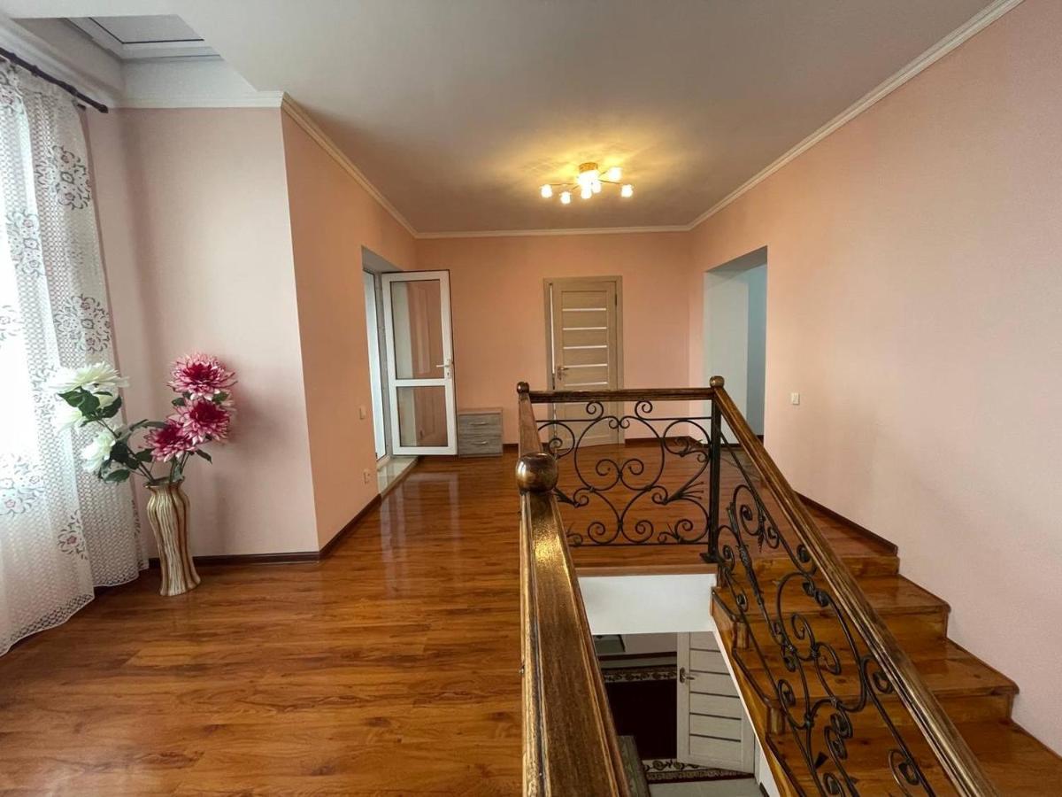 Guest House Ugra Barskoon Buitenkant foto