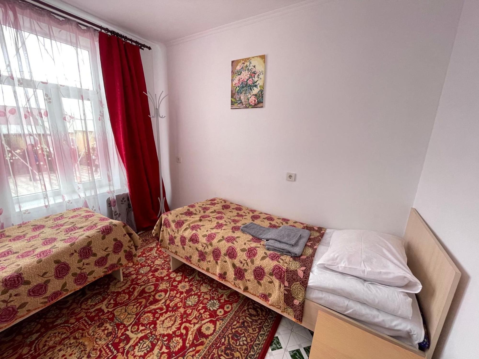 Guest House Ugra Barskoon Buitenkant foto