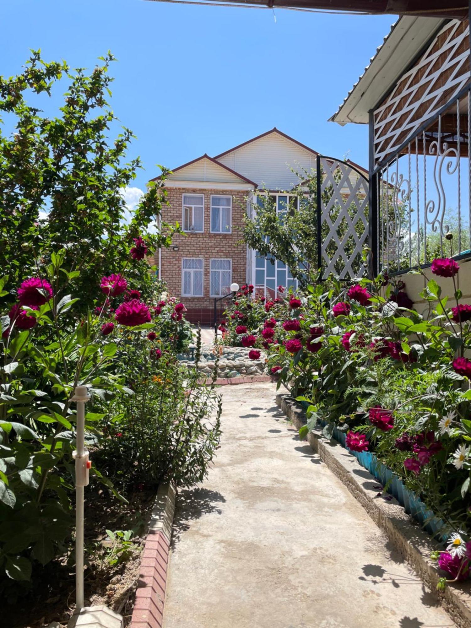 Guest House Ugra Barskoon Buitenkant foto